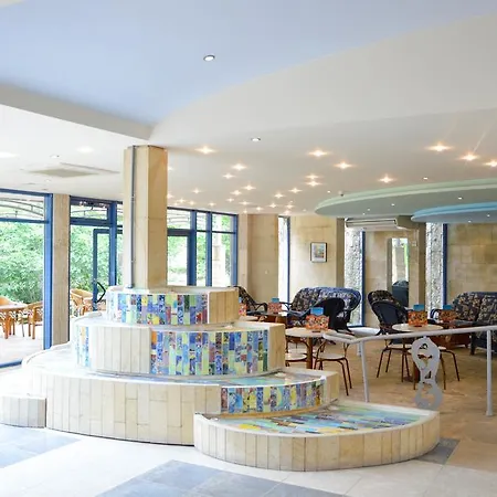 Laguna Mare ホテル アルベナ