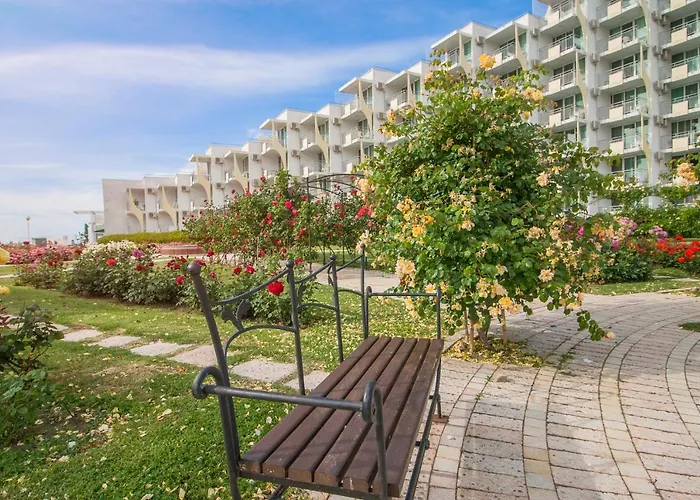 Laguna Mare ホテル アルベナ